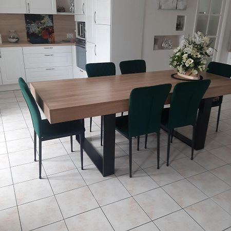 Chambres D'Hotes Regine La Gouesnière Esterno foto