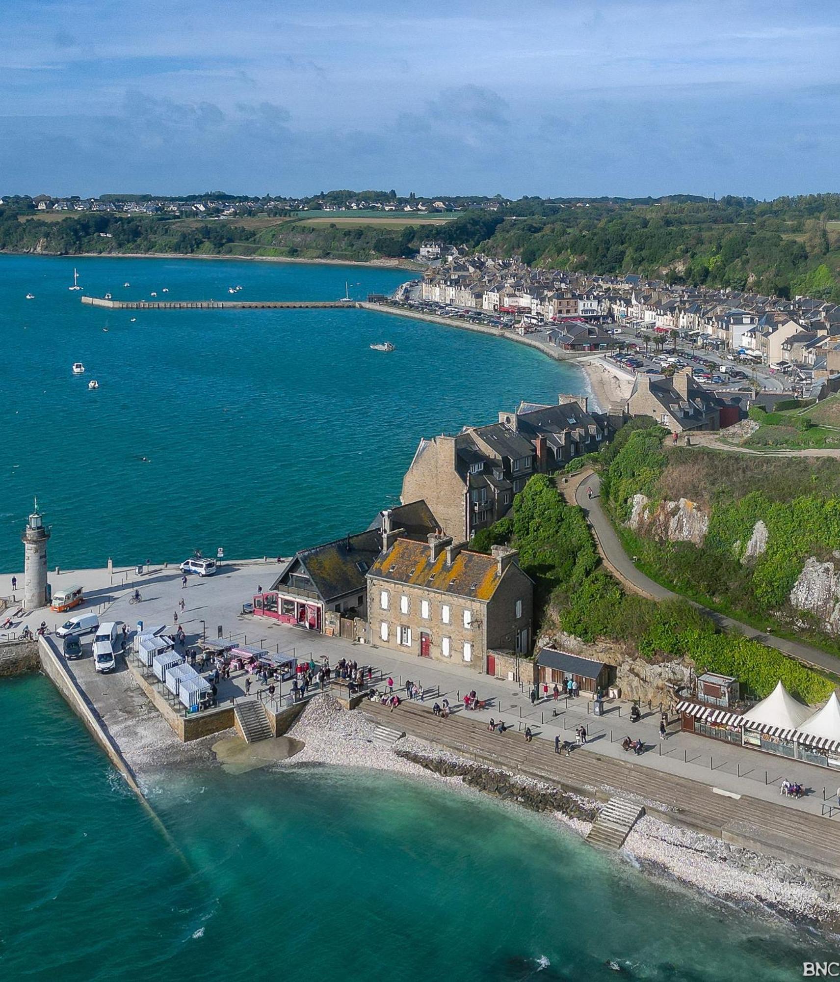 Chambres D'Hotes Regine La Gouesnière Esterno foto